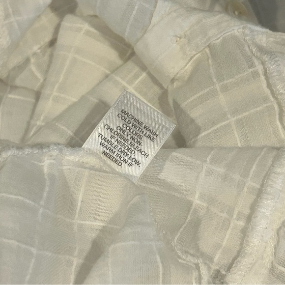 J. Jill Textured White Button-Down Shirt Size Small - Picture 7 of 7